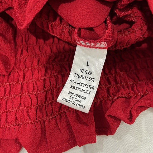 ⬇️PRICE 🔥 ACTIVE U S A • Short Sleeve loose Red Blouse • Large - Picture 7 of 7
